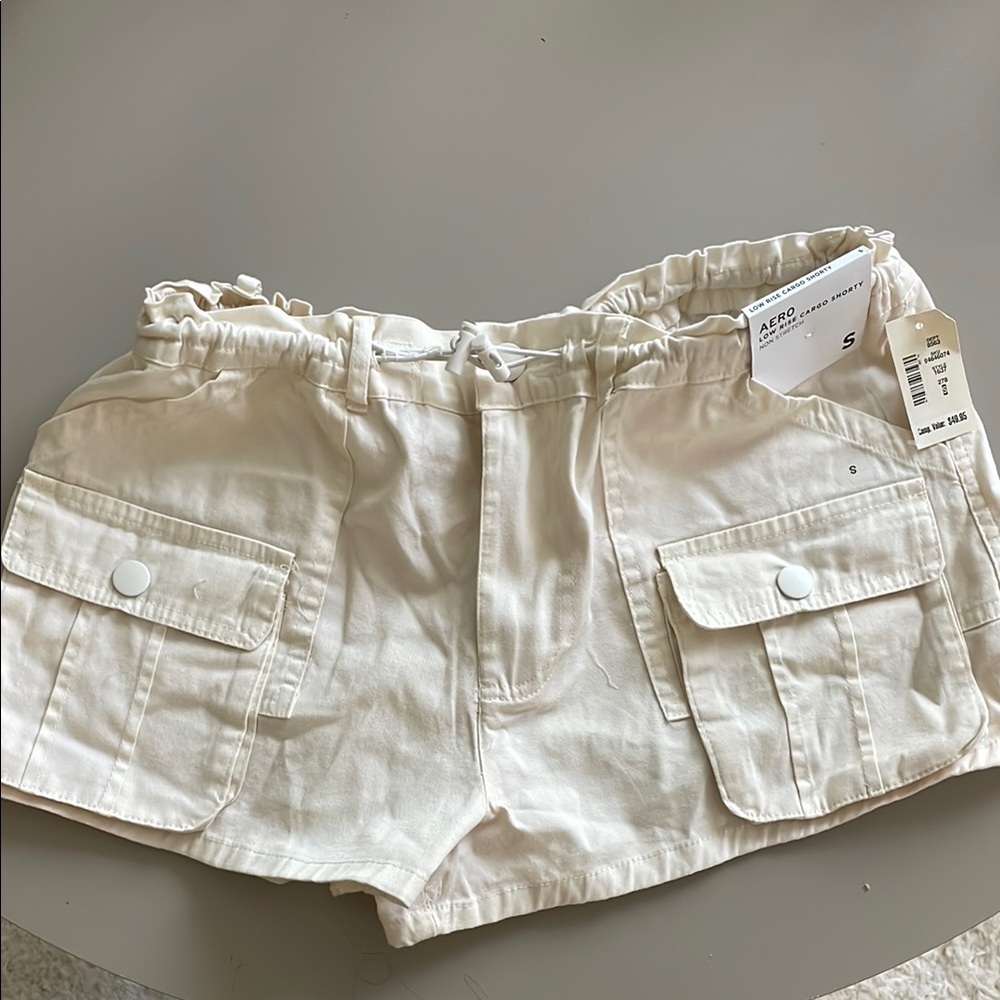 Aeropostale  NWT low rise  Cargo Shorty Lightweight Cotton